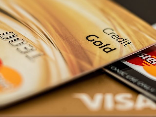     Как выбрать лучшую кредитную карту для своих нужд